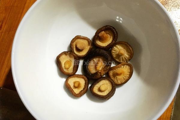 香菇滑鸡的做法图解8