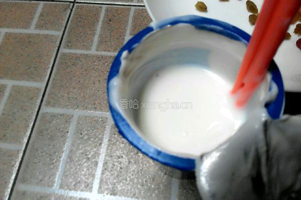 自制炒酸奶的做法图解3