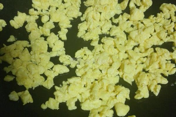 韭菜鸡蛋馅饺子的做法图解7