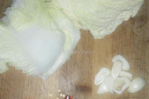 水煮白菜的做法图解2