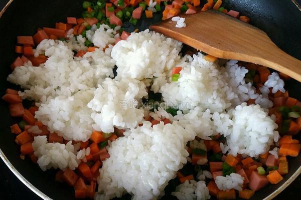 懒人酱油炒饭的做法图解6