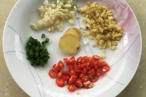 红烧土豆鸡块的做法图解2