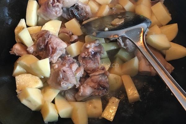 红烧土豆鸡块的做法图解5