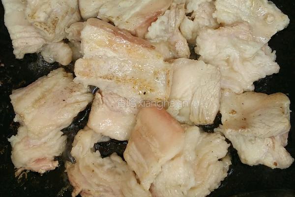 青椒炒五花肉的做法图解4
