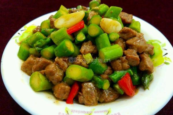 蚝油芦笋牛肉粒的做法图解9