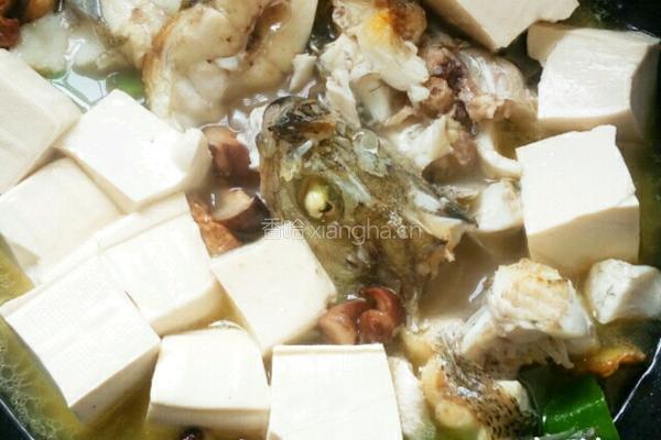 鱼头豆腐香菇清汤的做法图解9