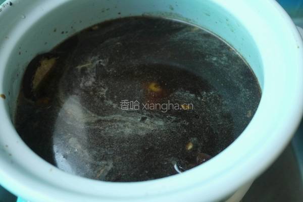 香菇黄豆猪蹄煲的做法图解9