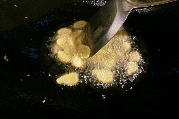 吮指回味十三香啤酒小龙虾的做法图解10