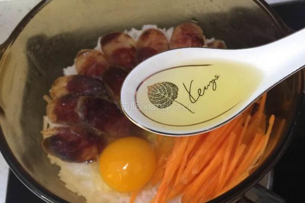 香肠腊味煲仔饭的做法图解6