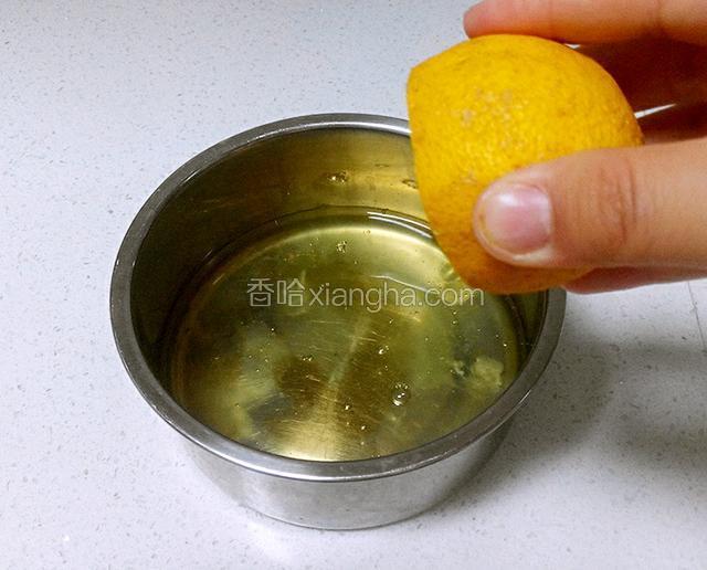 蛋白里面加几滴柠檬汁