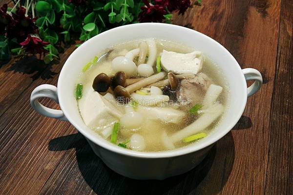 菌菇豆腐汤的做法图解10