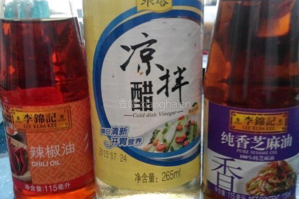 爽脆拌青瓜的做法图解3