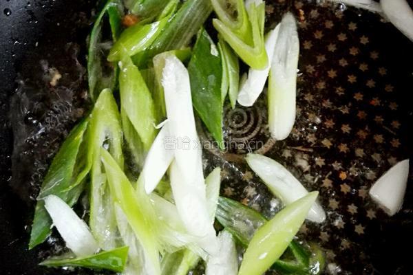大葱炒豆腐的做法图解6