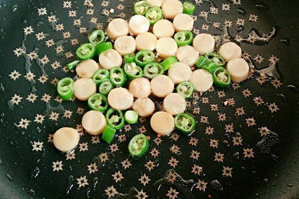 火腿肠炒鸡蛋的做法图解5