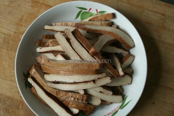 芹菜炒香干的做法图解6