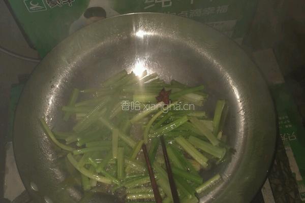 芹菜炒香干的做法图解8