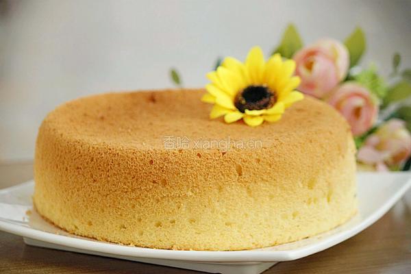 电饭煲蒸蛋糕的做法图解1