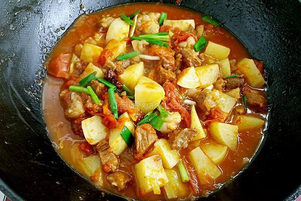 西红柿土豆炖牛肉的做法图解10