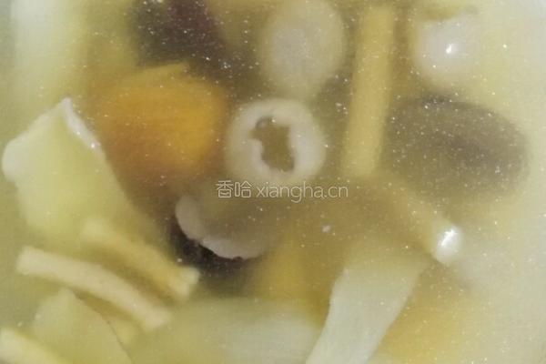 炖鸽子汤的做法图解9
