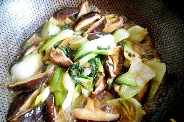 清炒香菇油菜的做法图解9