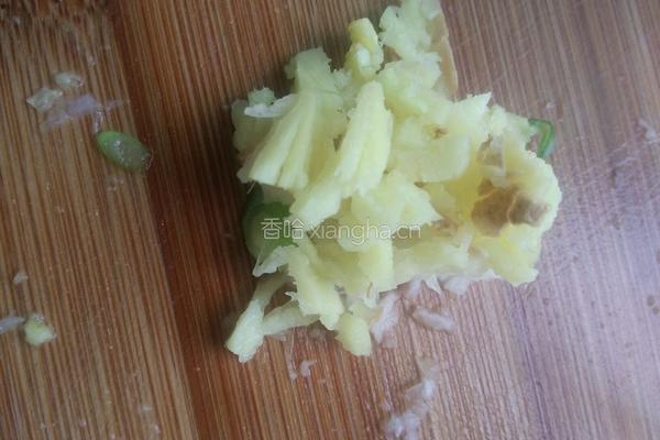 蒜泥凉拌肉的做法图解2