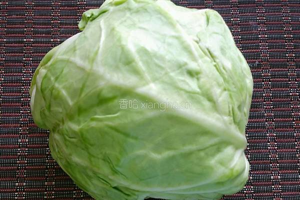 手撕凉拌包菜的做法图解1