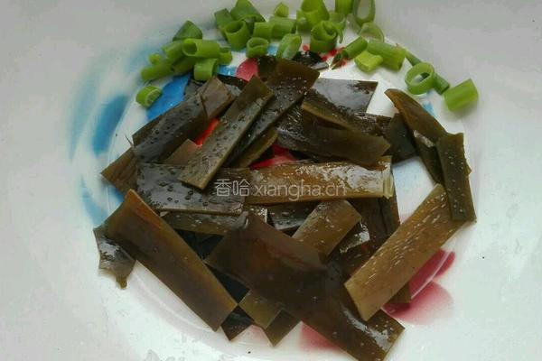 海带丝豆腐汤的做法图解4
