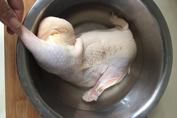 红烧鸭肉的做法图解1