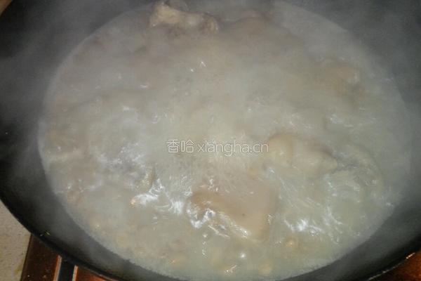 花生猪脚汤的做法图解8