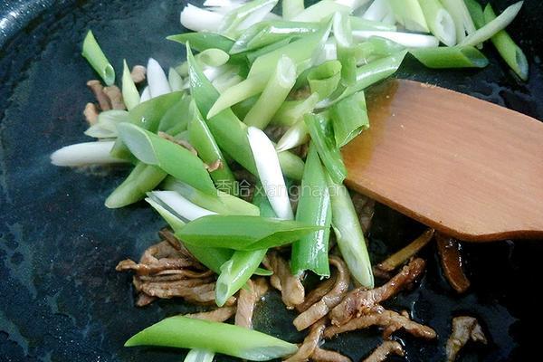 大葱炒肉的做法图解6