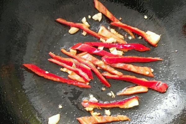 清炒荷兰豆的做法图解5