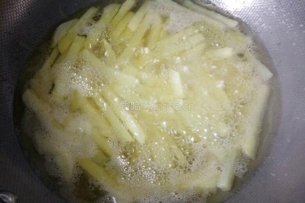 炸土豆条的做法图解10