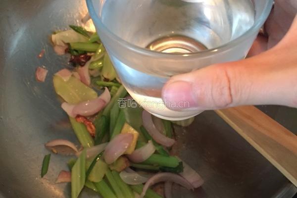 干锅香辣鸡翅的做法图解9