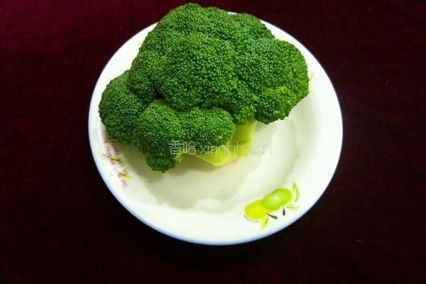 清炒山药西兰花的做法图解2