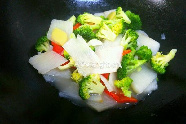 清炒山药西兰花的做法图解9