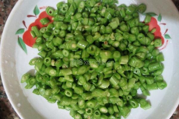 猪肉芸豆包子的做法图解4