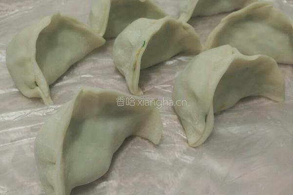 韭菜虾仁饺子的做法图解5
