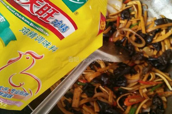 小炒木耳香干的做法图解11