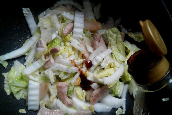 猪肉白菜炖粉条的做法图解7