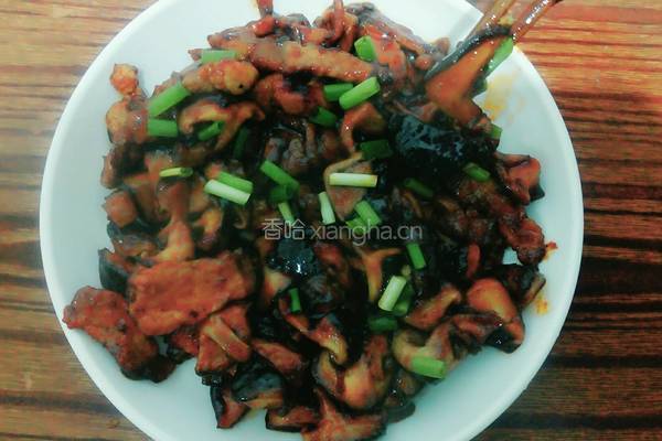 烤肉味香菇小炒肉的做法图解7