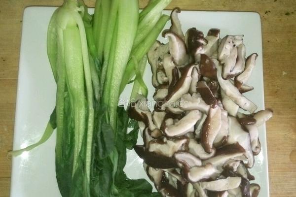 香菇油菜的做法图解2