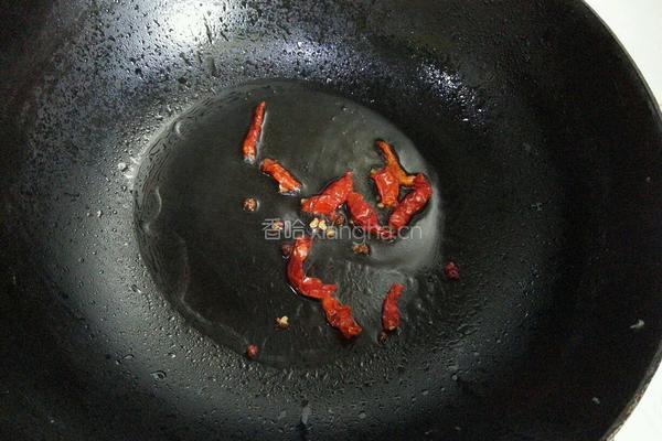 芹菜素炒五香豆干的做法图解5