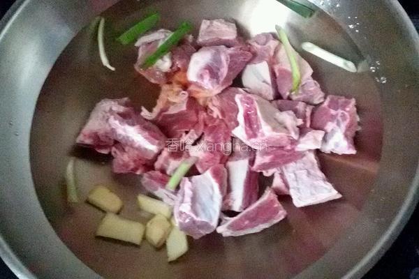 家常红烧牛肉的做法图解3