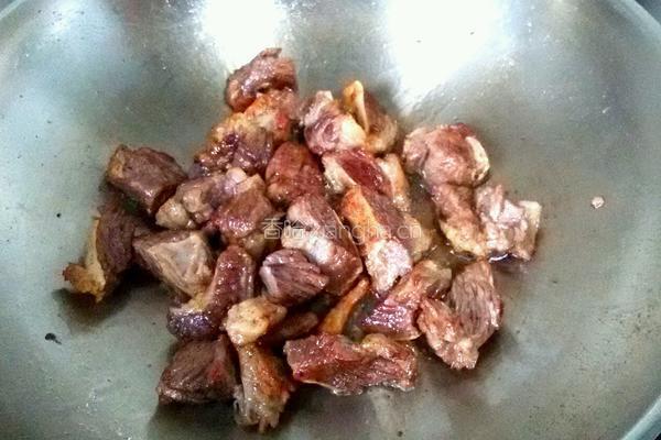 家常红烧牛肉的做法图解7