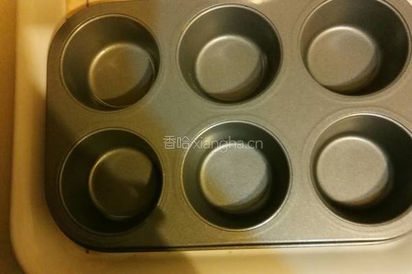 香草牛奶麦芬的做法图解5
