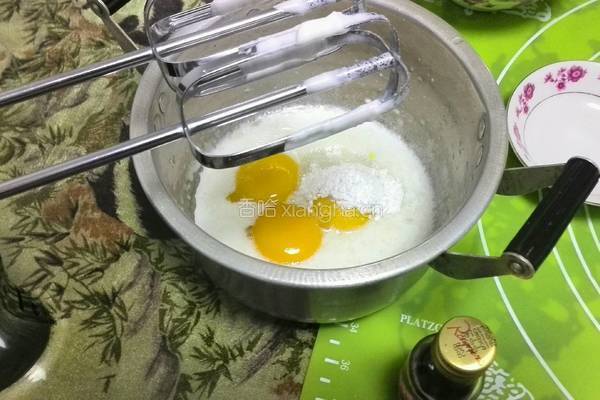 大红枣戚风蛋糕6寸的做法图解6