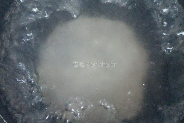 水煮荷包蛋的做法图解2