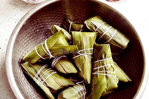 紫薯蜜枣粽的做法图解6