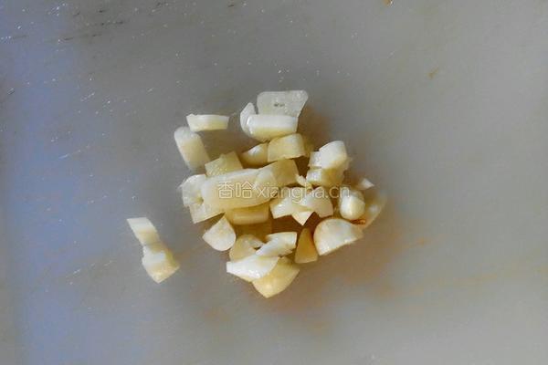 炒包菜的做法图解1