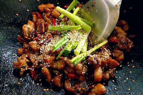 重庆辣子鸡的做法图解12